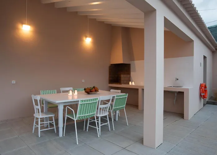 Marta - Tentilhão Vila Franca do Campo